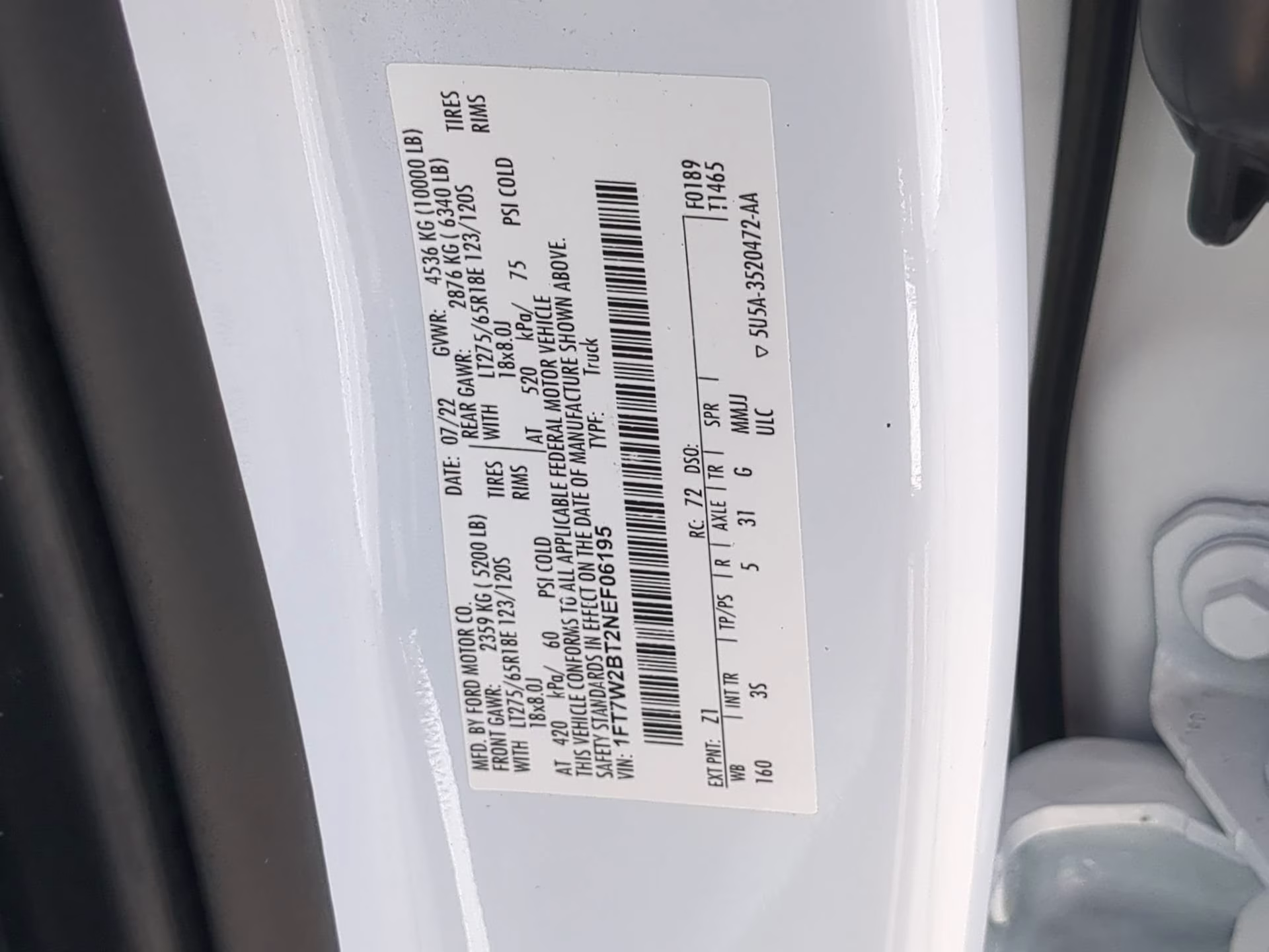 2022 Oxford White Ford Super Duty F-250 SRW XLT Crew Cab Pickup 4X4 Truck