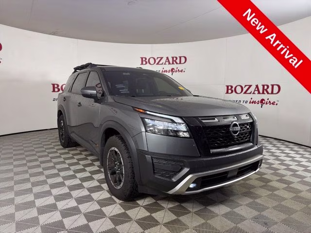 2025 Gun Metallic Nissan Pathfinder Rock Creek 4X4 SUV