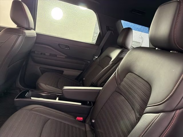 2025 Gun Metallic Nissan Pathfinder Rock Creek 4X4 SUV
