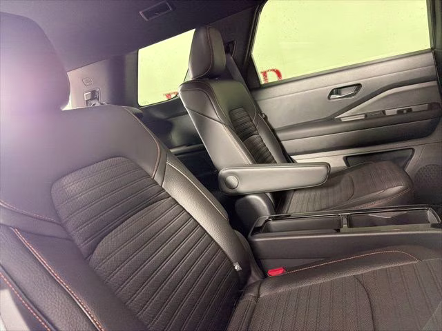 2025 Gun Metallic Nissan Pathfinder Rock Creek 4X4 SUV