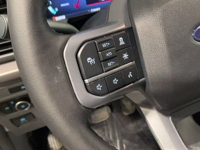 2025 Oxford White Ford F-150 XLT 4X4 Truck