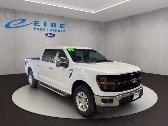 2025 Oxford White Ford F-150 XLT 4X4 Truck