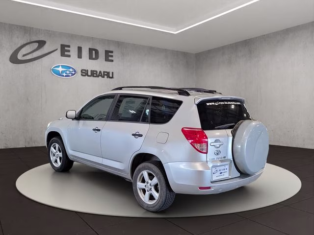 2008 Classic Silver Metallic Toyota RAV4 Base 4X4 SUV