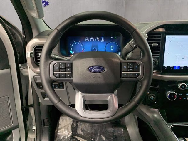 2025 Oxford White Ford F-150 XLT 4X4 Truck