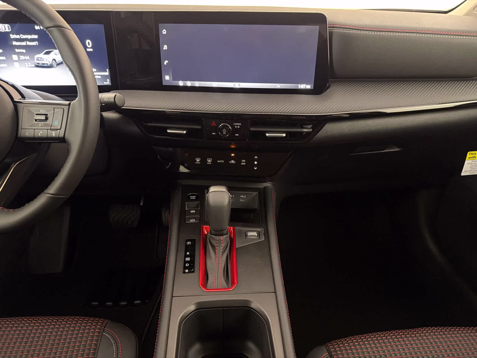 2026 Super Black Nissan Kicks SR FWD SUV