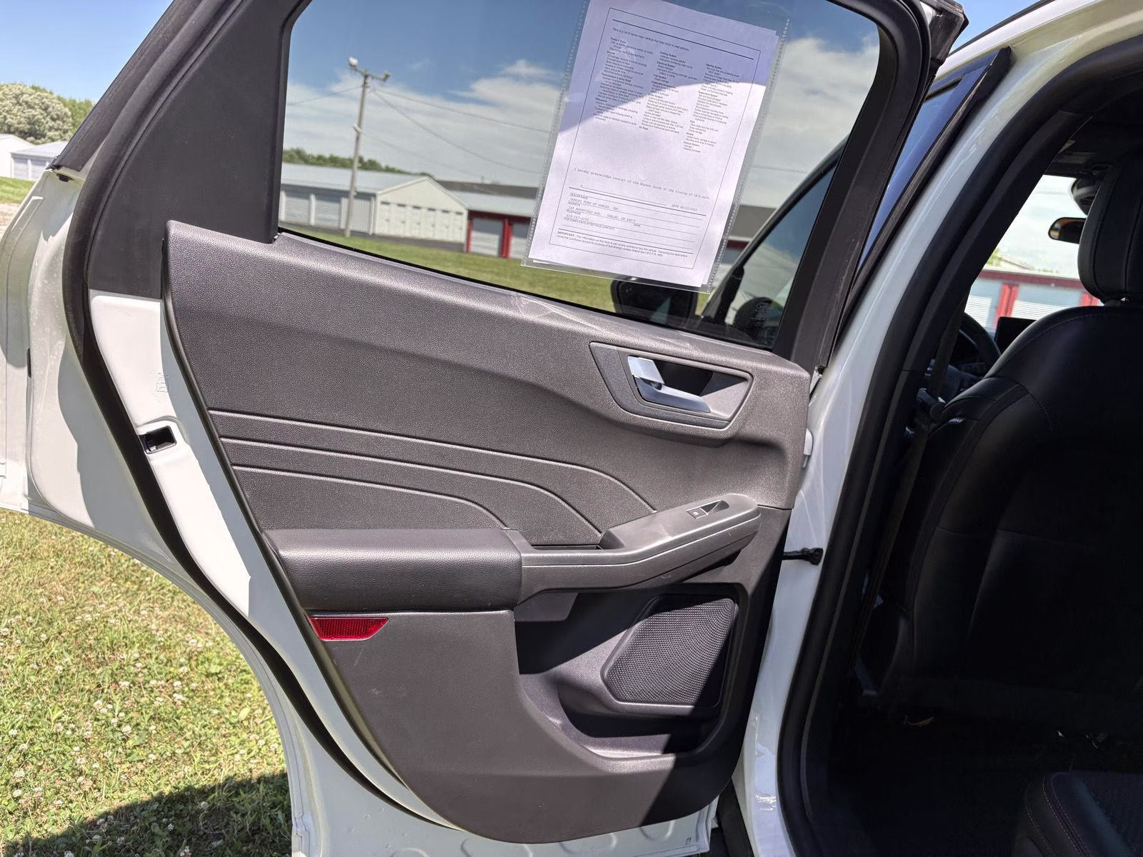 2024 Star White Metallic Tri-Coat Ford Escape ST-Line AWD SUV