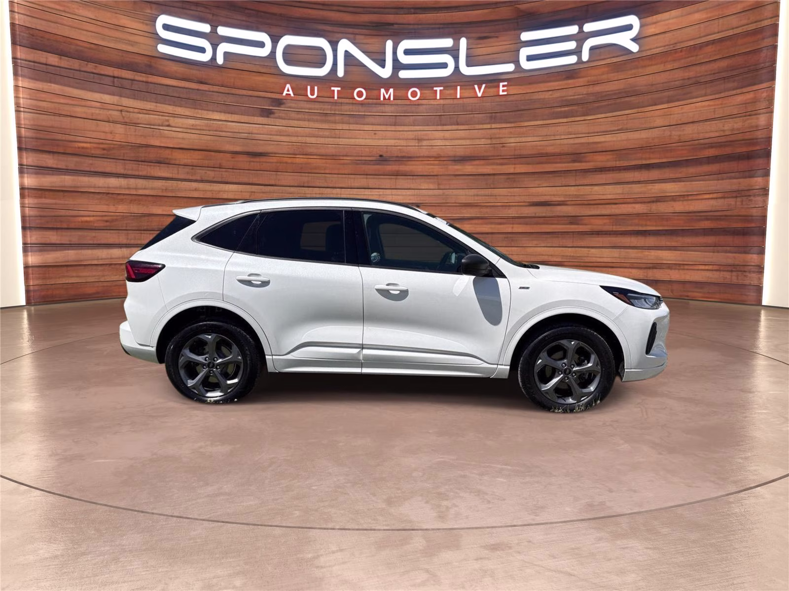 2024 Star White Metallic Tri-Coat Ford Escape ST-Line AWD SUV