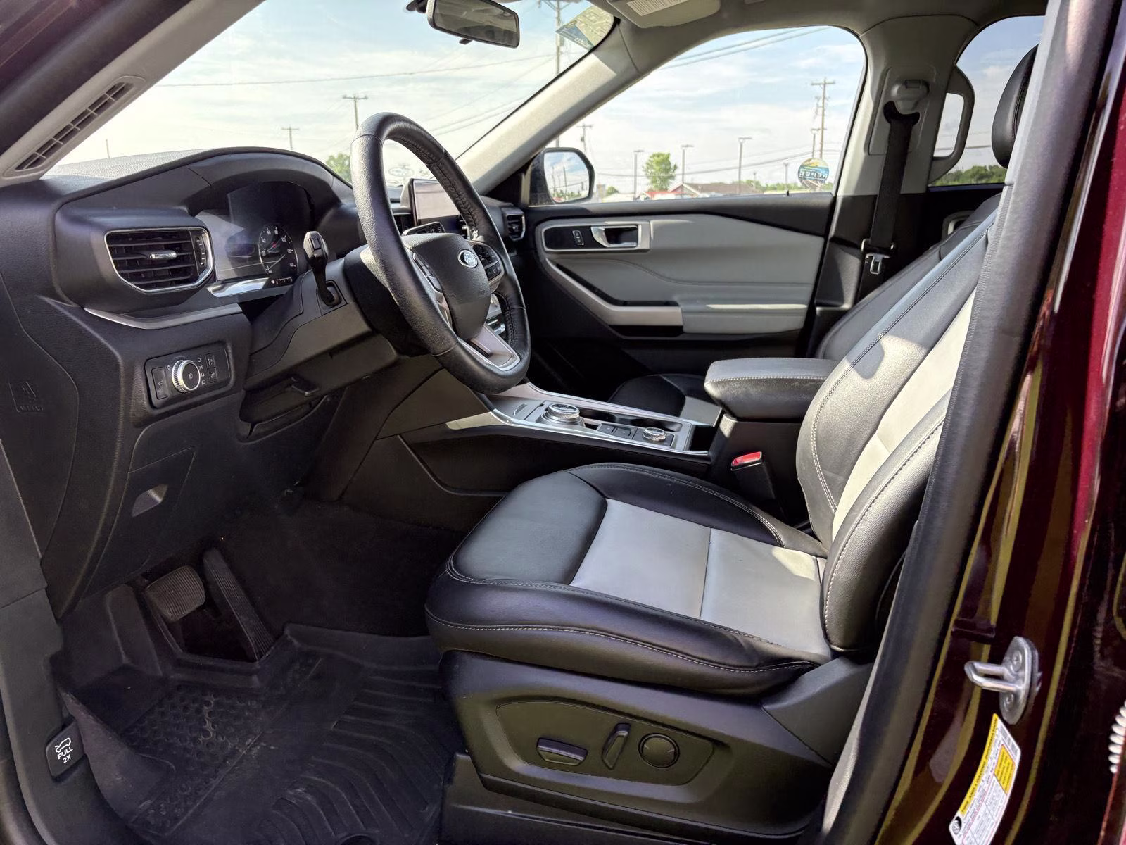 2022 Jewel Red Ford Explorer XLT 4X4 SUV