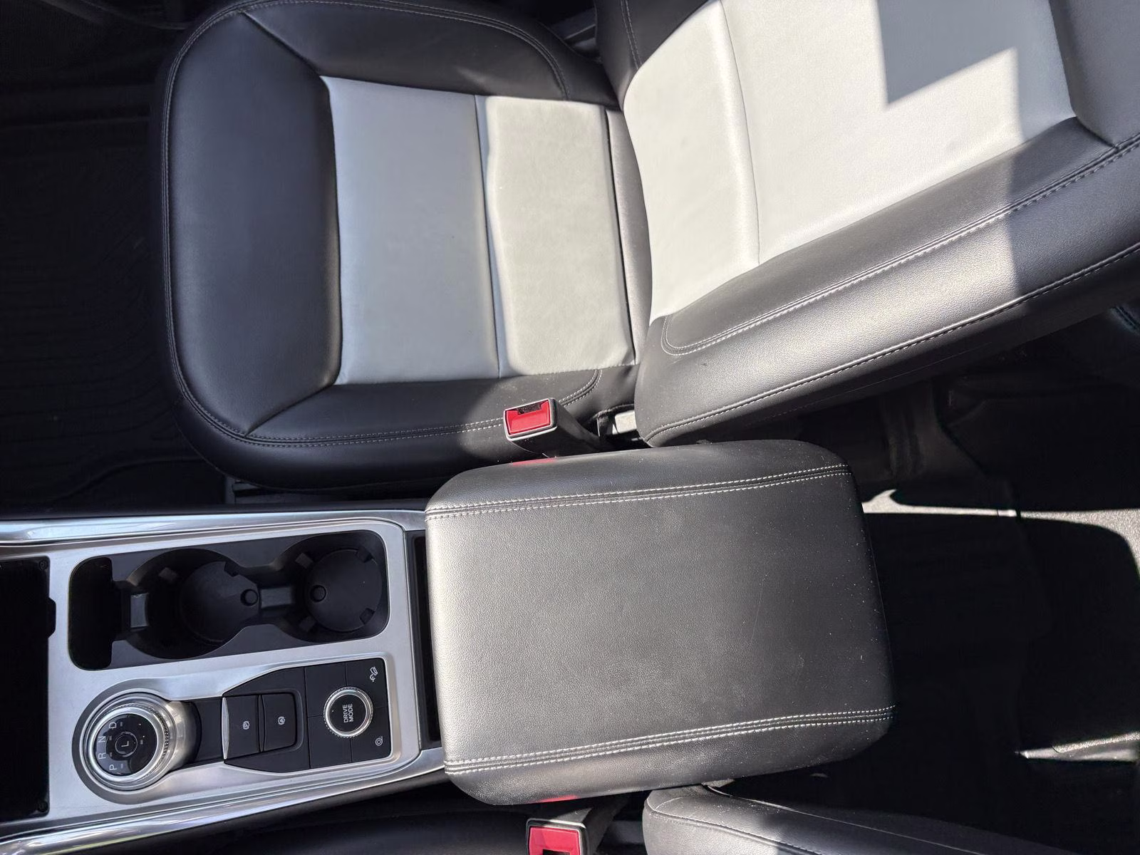 2022 Jewel Red Ford Explorer XLT 4X4 SUV