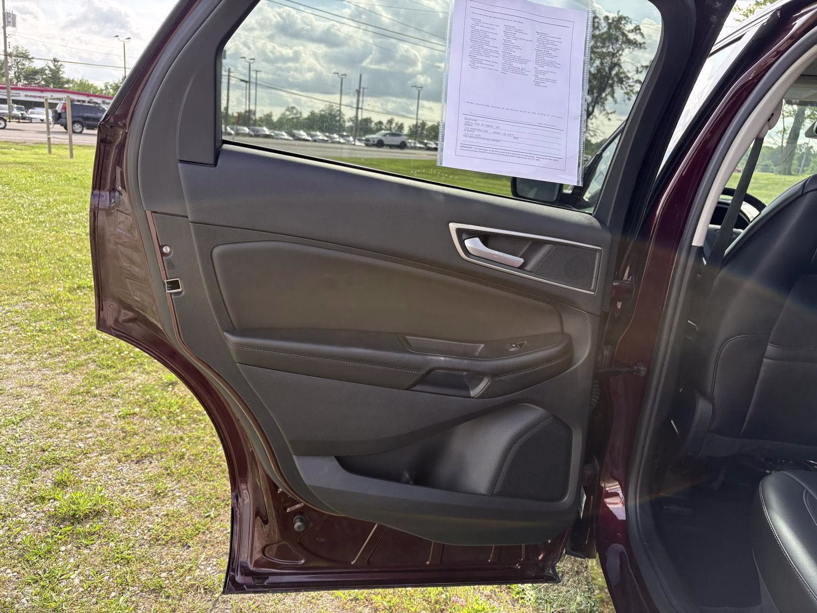 2024 Burgundy Velvet Metallic Tinted Clearcoat Ford Edge SEL AWD SUV