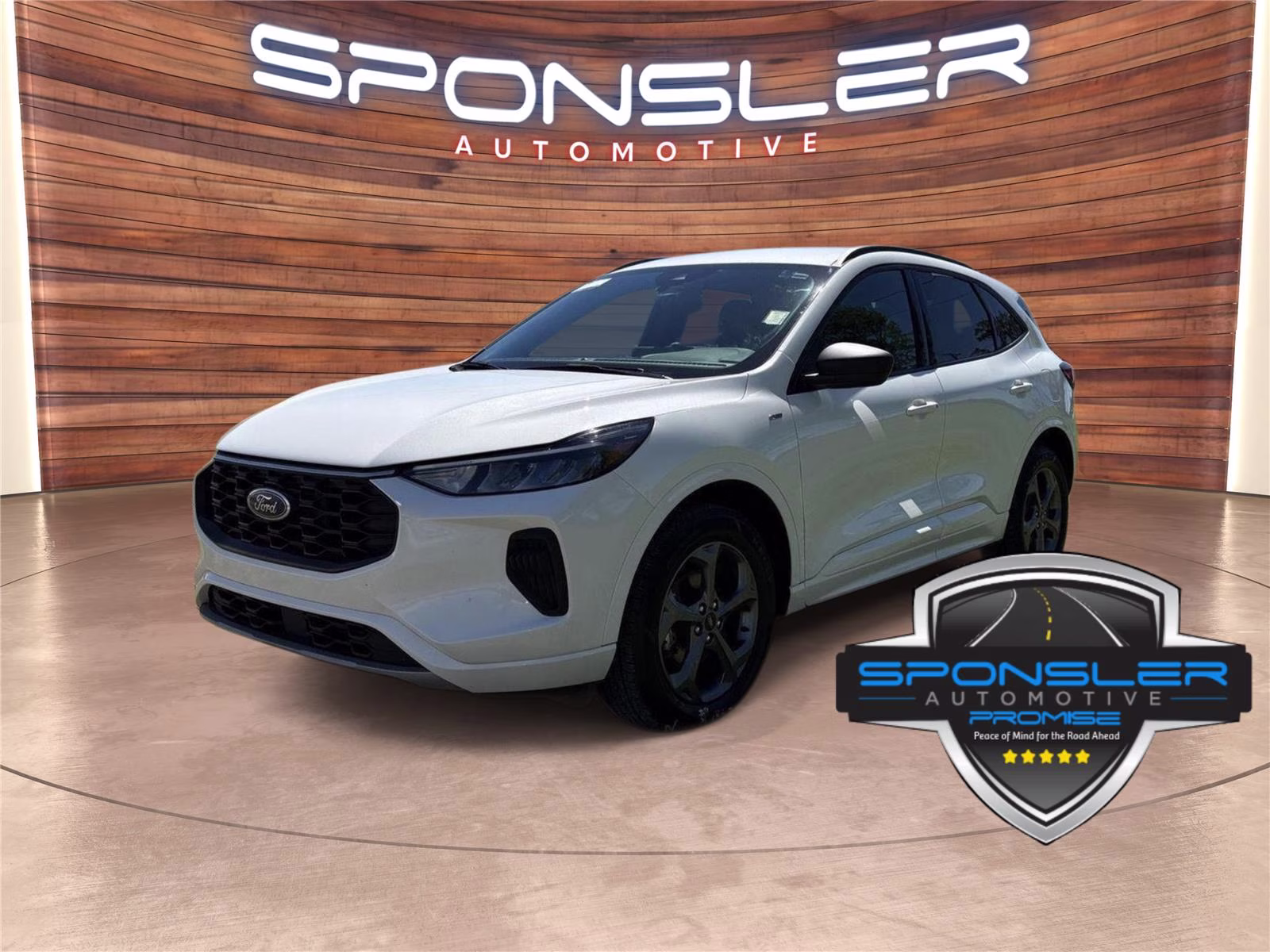 2024 Star White Metallic Tri-Coat Ford Escape ST-Line AWD SUV