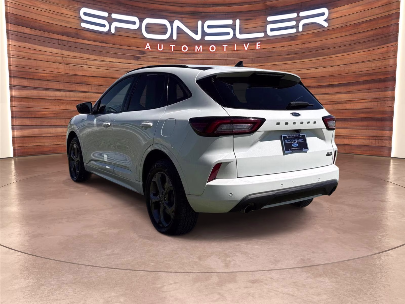 2024 Star White Metallic Tri-Coat Ford Escape ST-Line AWD SUV
