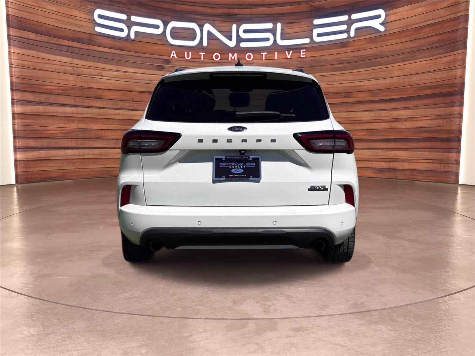 2024 Star White Metallic Tri-Coat Ford Escape ST-Line AWD SUV