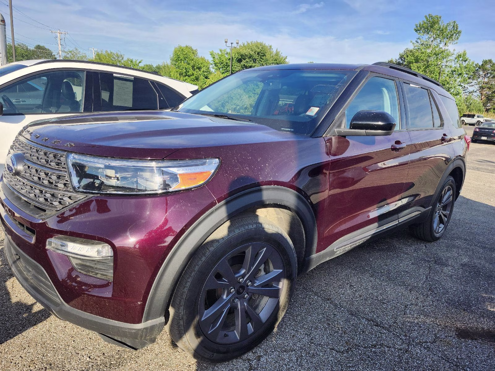 2022 Ford Explorer XLT 4WD's photo