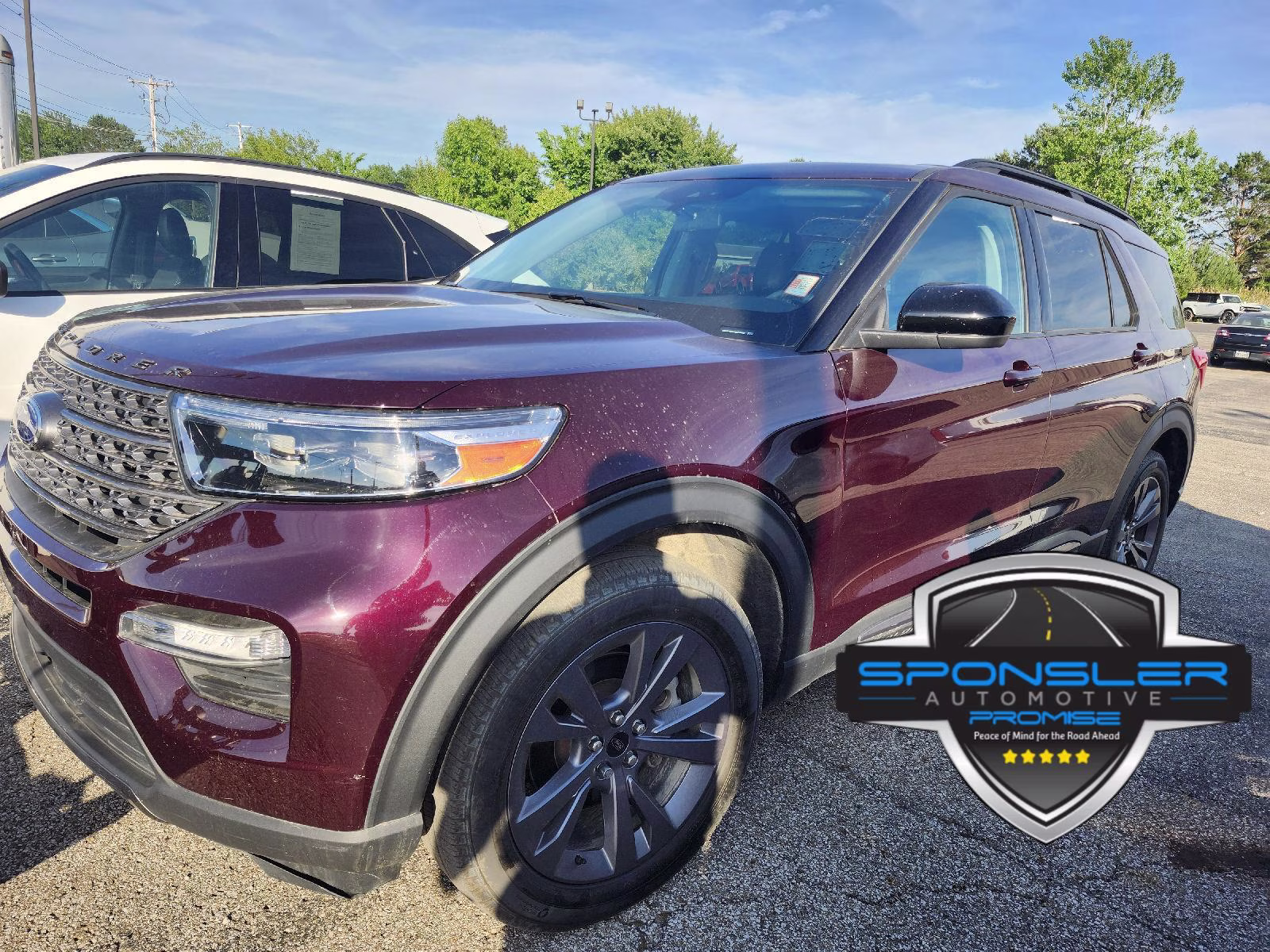 2022 Ford Explorer XLT 4WD's photo