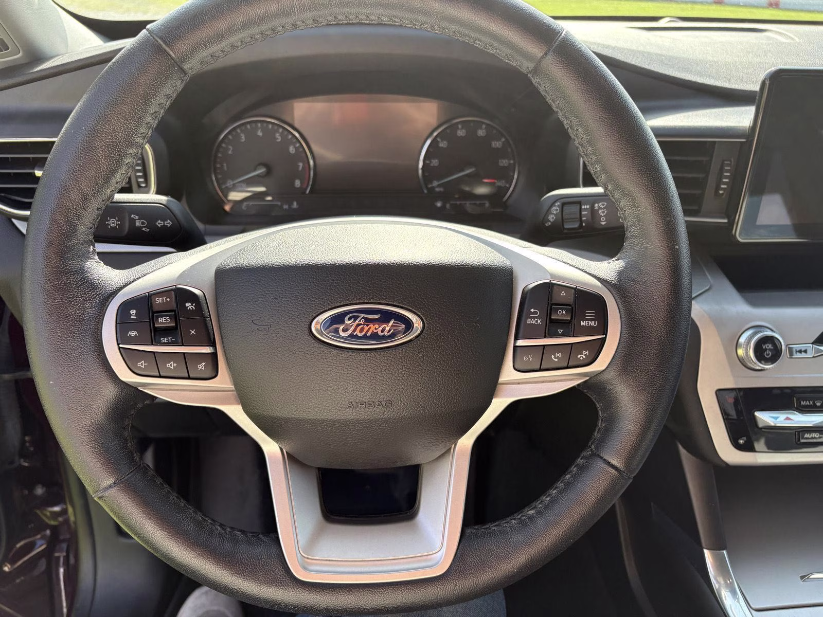 2022 Jewel Red Ford Explorer XLT 4X4 SUV