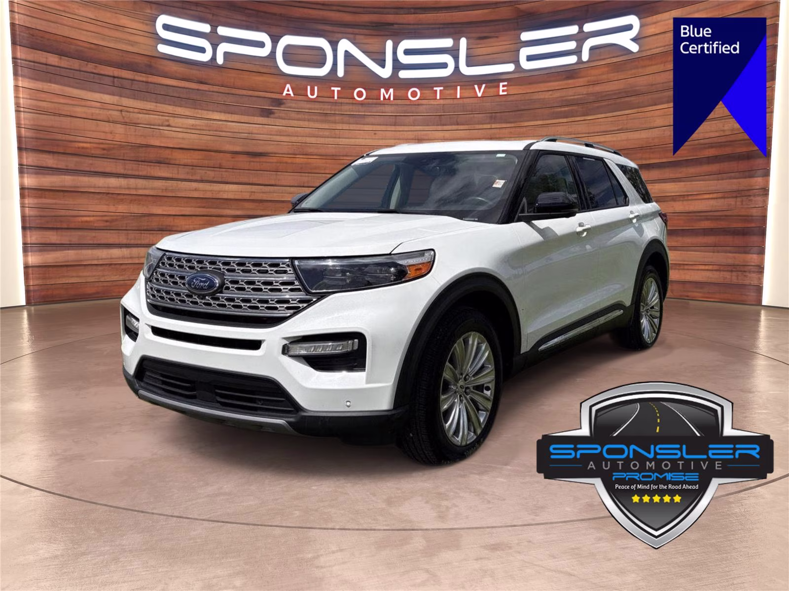 2023 Star White Metallic Tri-Coat Ford Explorer Limited 4X4 SUV