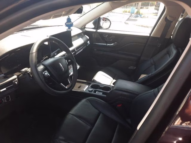 2023 Crystal Red Metallic Premium Clearcoat Lincoln Corsair Standard AWD SUV