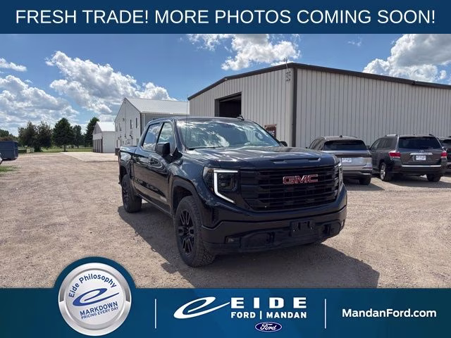 2024 GMC Sierra Elevation 4WD Crew Cab Short Box's photo