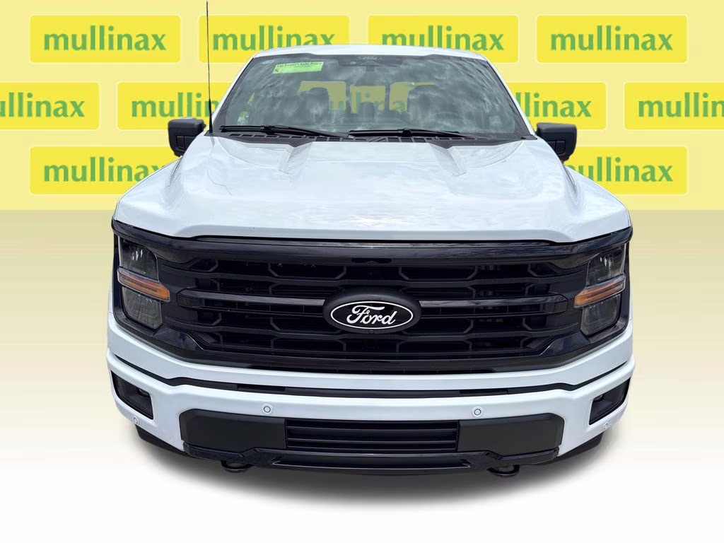 2026 Oxford White Ford F-150 XLT 4X4 Truck
