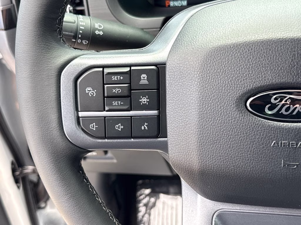 2026 Oxford White Ford F-150 XLT 4X4 Truck