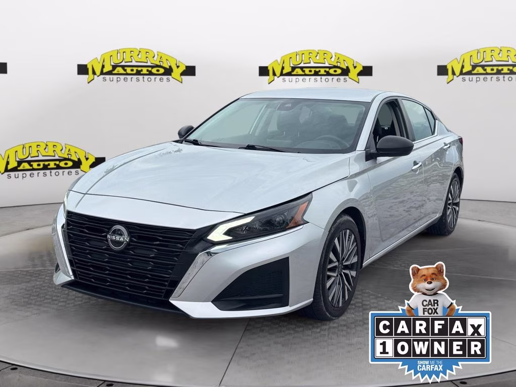 2024 Brilliant Silver Metallic Nissan Altima 2.5 SV FWD Sedan