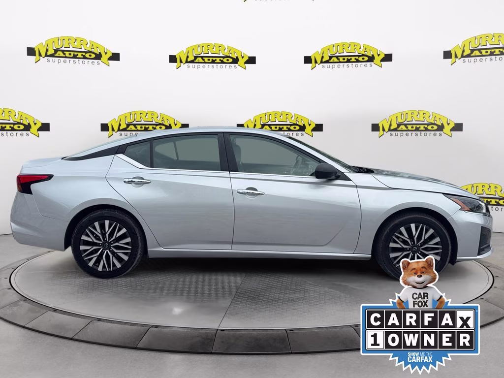 2024 Brilliant Silver Metallic Nissan Altima 2.5 SV FWD Sedan