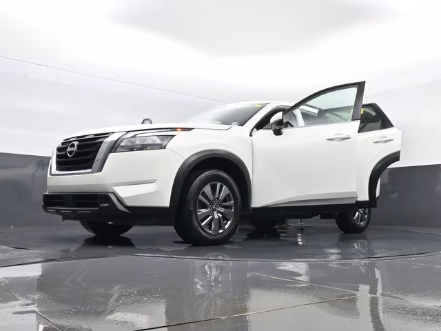 2025 Glacier White Nissan Pathfinder SV 4X4 SUV