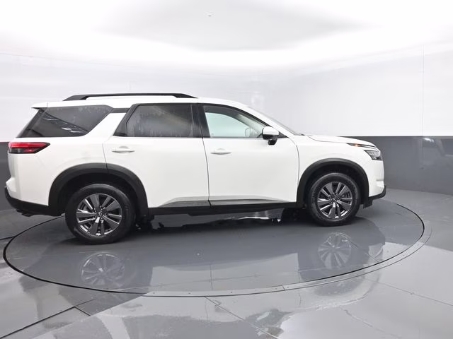 2025 Glacier White Nissan Pathfinder SV 4X4 SUV