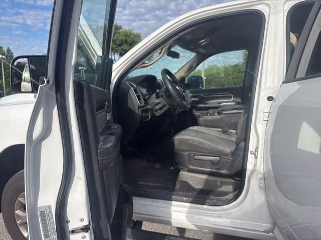 2019 Bright White Clearcoat Ram 2500 Big Horn Crew Cab Pickup 4X4 Truck