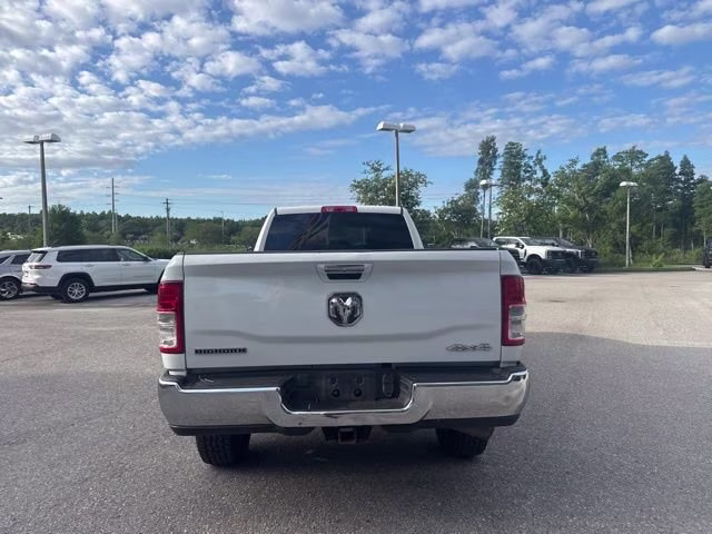2019 Bright White Clearcoat Ram 2500 Big Horn Crew Cab Pickup 4X4 Truck