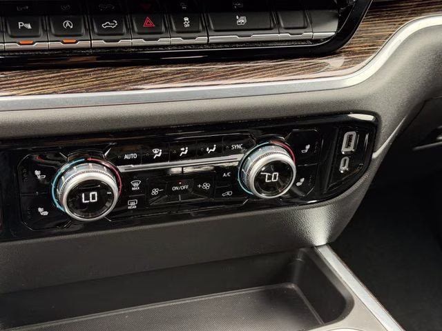 2022 Quicksilver Metallic GMC Sierra 1500 Elevation 4X4 Truck