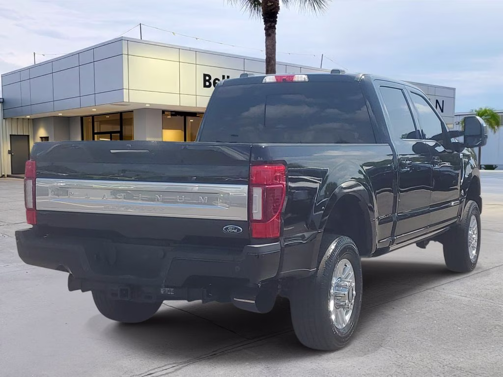 2022 Black Metallic Ford Super Duty F-250 SRW Platinum 4X4 Truck