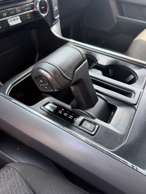 2025 Oxford White Ford F-150 XLT 4X4 Truck