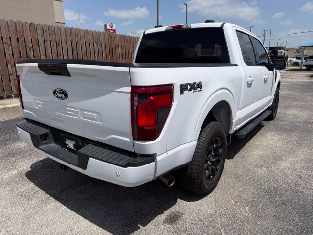 2025 Oxford White Ford F-150 XLT 4X4 Truck