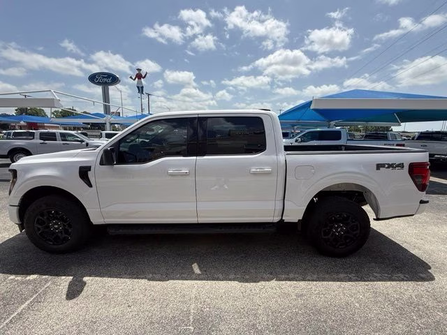 2025 Oxford White Ford F-150 XLT 4X4 Truck