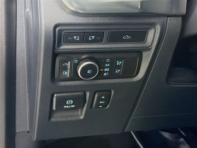 2021 Gray Metallic Ford F-150 Lariat 4X4 Truck