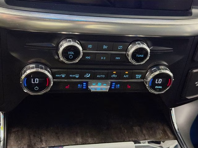 2021 Gray Metallic Ford F-150 Lariat 4X4 Truck