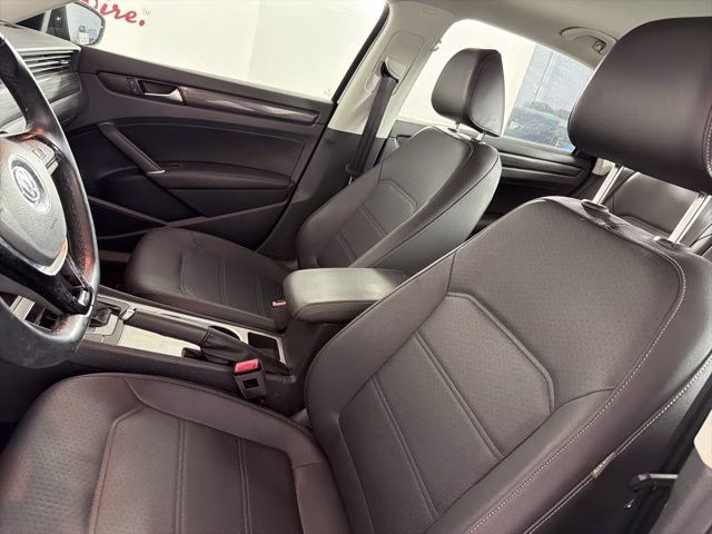 2020 Black Volkswagen Passat 2.0T R-Line FWD Sedan