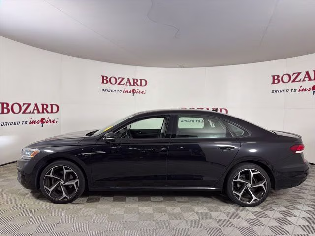 2020 Black Volkswagen Passat 2.0T R-Line FWD Sedan