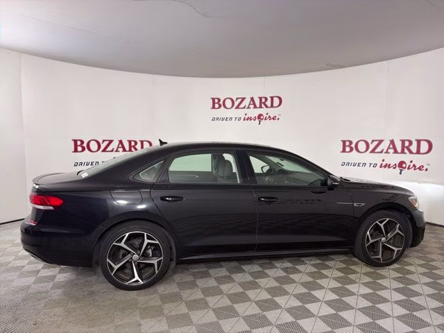 2020 Black Volkswagen Passat 2.0T R-Line FWD Sedan