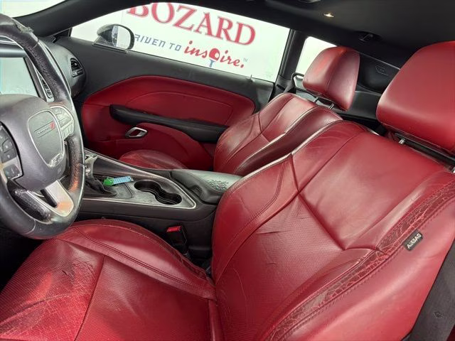 2016 Pitch Black Clearcoat Dodge Challenger R/T RWD Coupe