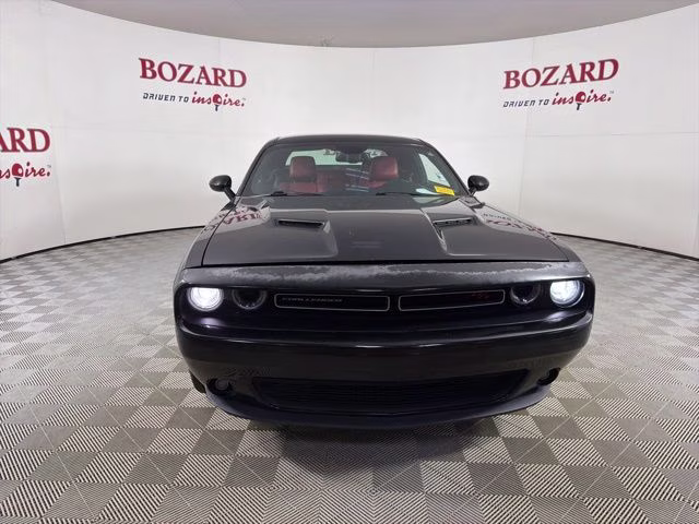 2016 Pitch Black Clearcoat Dodge Challenger R/T RWD Coupe