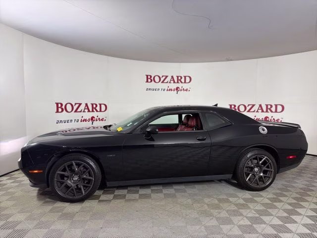 2016 Pitch Black Clearcoat Dodge Challenger R/T RWD Coupe
