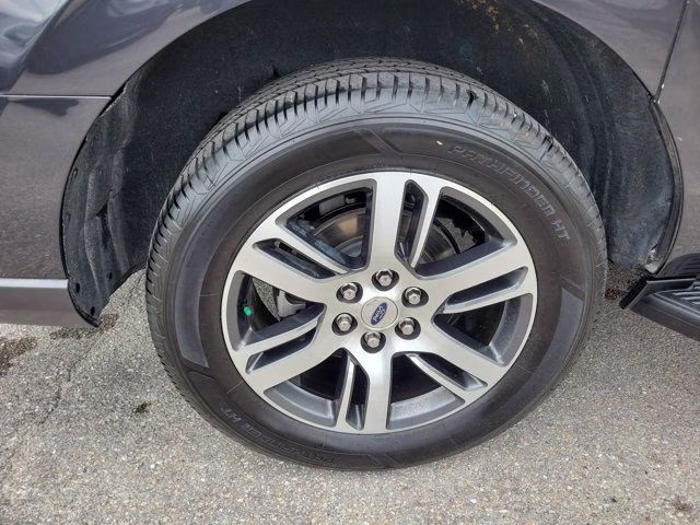 2024 Gray Metallic Ford Expedition Max Limited RWD SUV