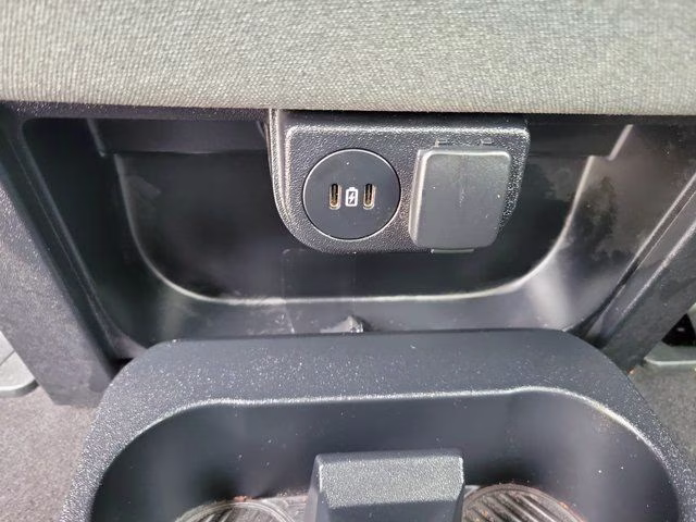 2025 Oxford White Ford F-150 XLT 4X4 Truck