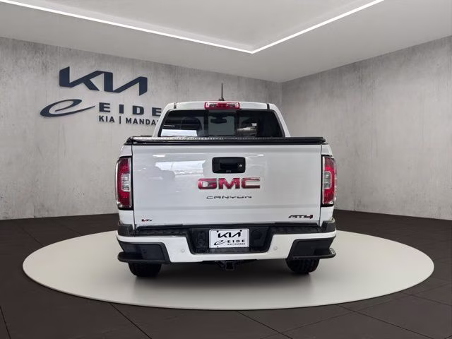 2021 Summit White GMC Canyon AT4 w/Leather 4X4 Truck