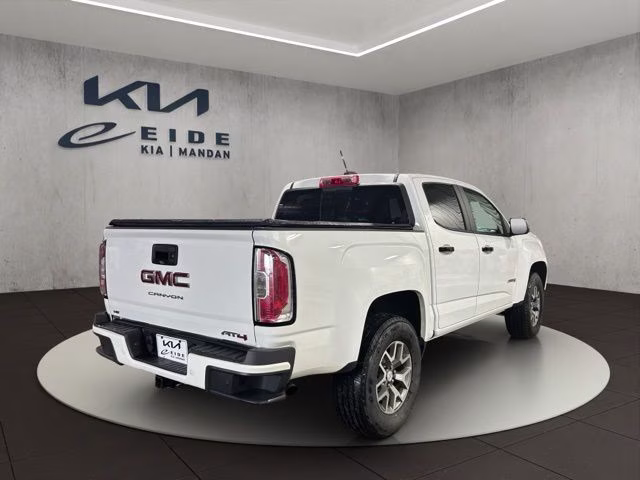 2021 Summit White GMC Canyon AT4 w/Leather 4X4 Truck