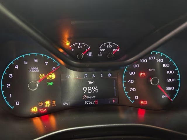 2021 Summit White GMC Canyon AT4 w/Leather 4X4 Truck