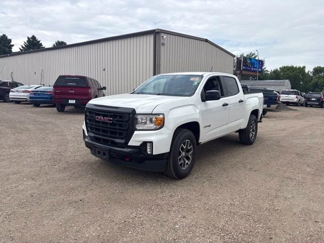 2021 Summit White GMC Canyon AT4 w/Leather 4X4 Truck
